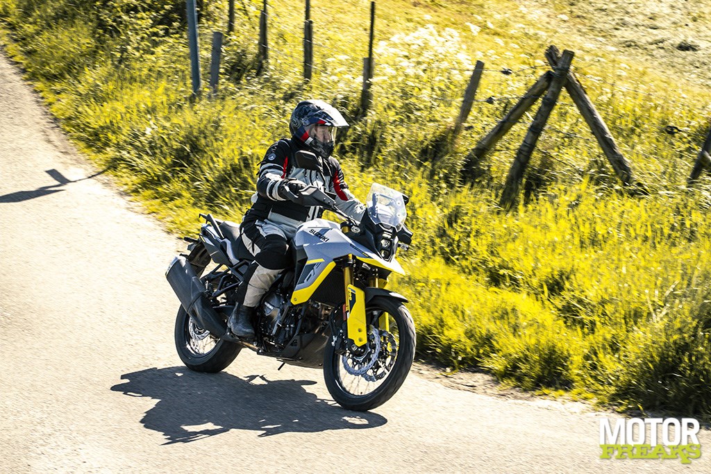 suzuki_my23_v-strom_800de_10
