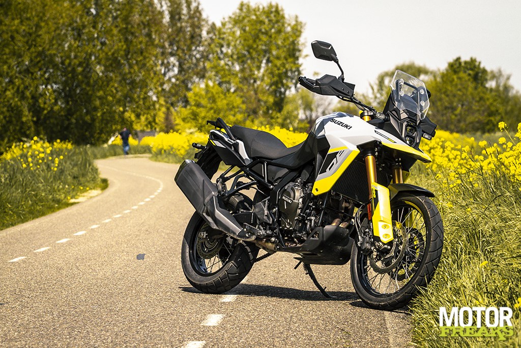 suzuki_my23_v-strom_800de_40