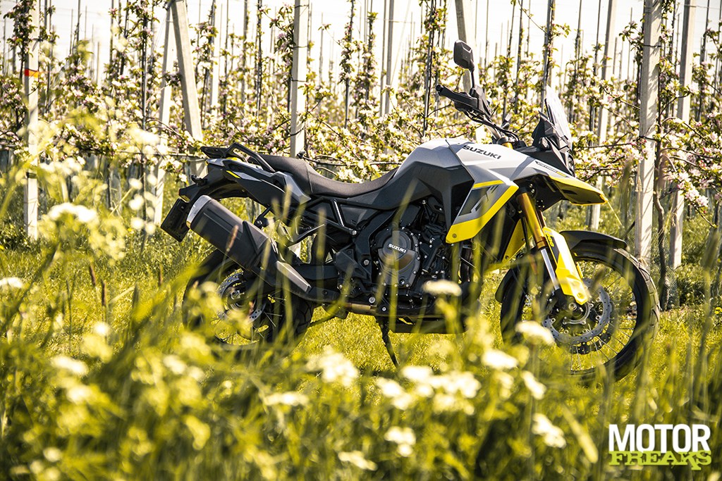 suzuki_my23_v-strom_800de_42