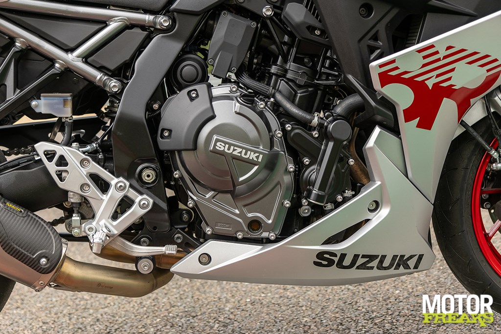 suzuki_my24_gsx_8r_21