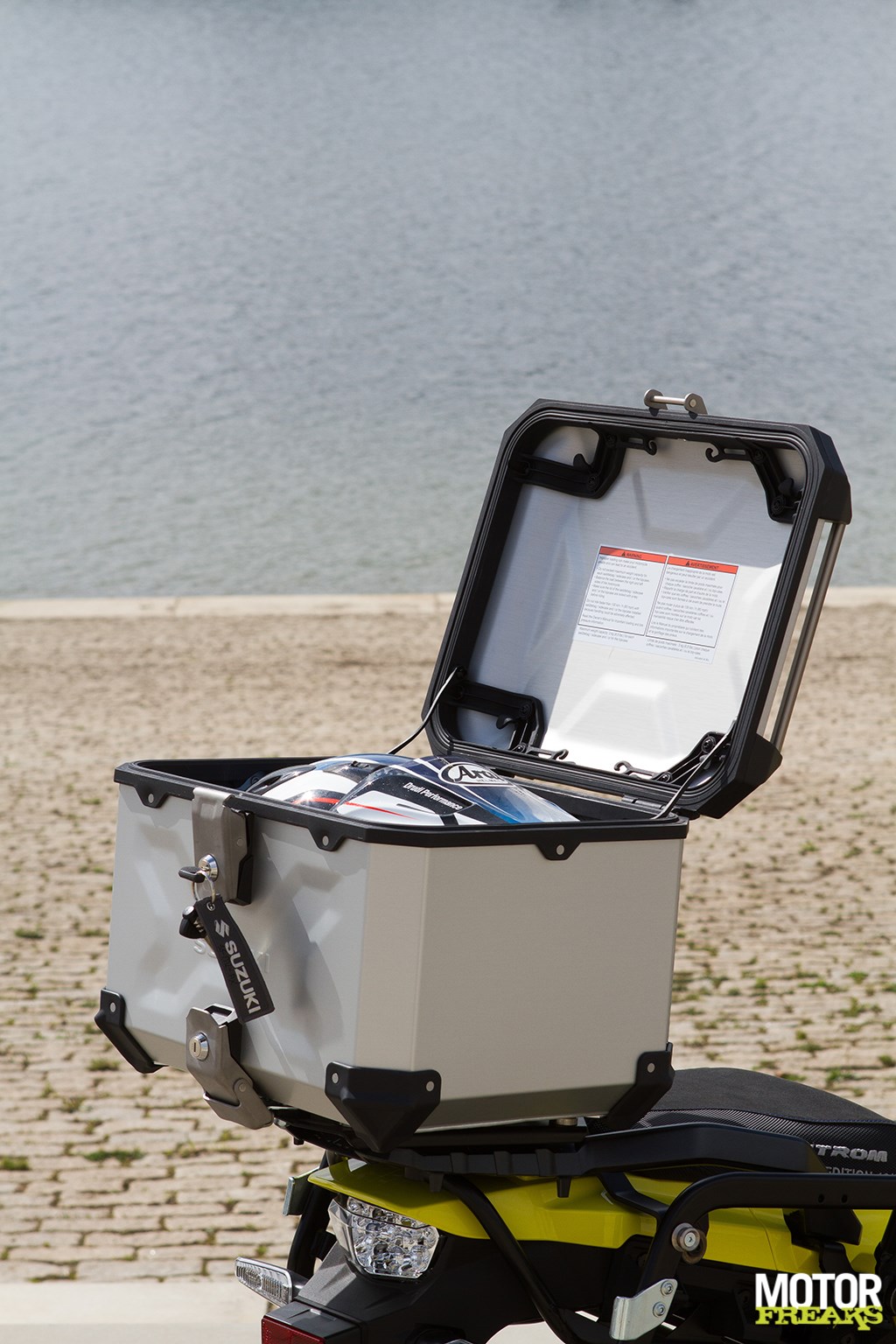 suzuki_v-strom_1050_27