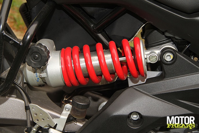 Aprilia 2014 Caponord 1200