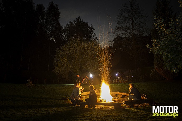 KTM 1290 Super Duke GT versus Yamaha MT-10 Touring