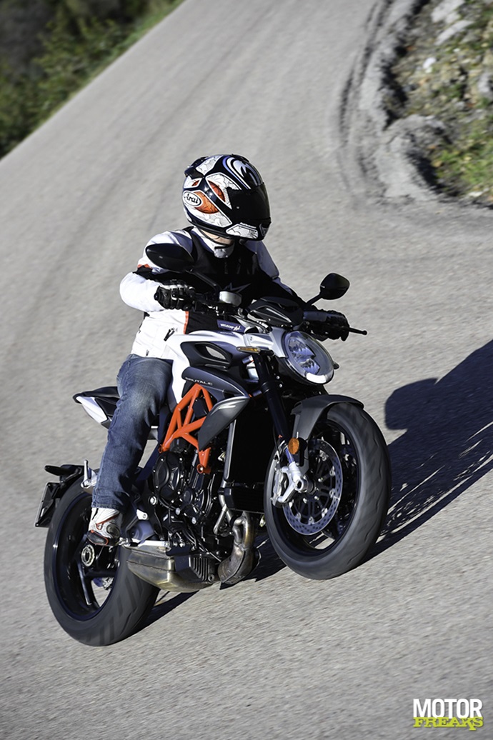 MV Agusta Brutale 800