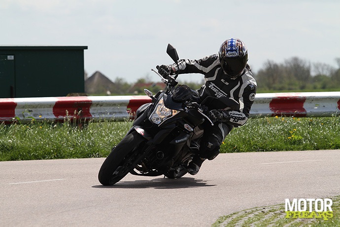 Kawasaki 2014_ER-6n_5890