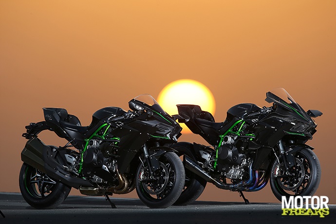 Kawasaki 2015 H2, H2R