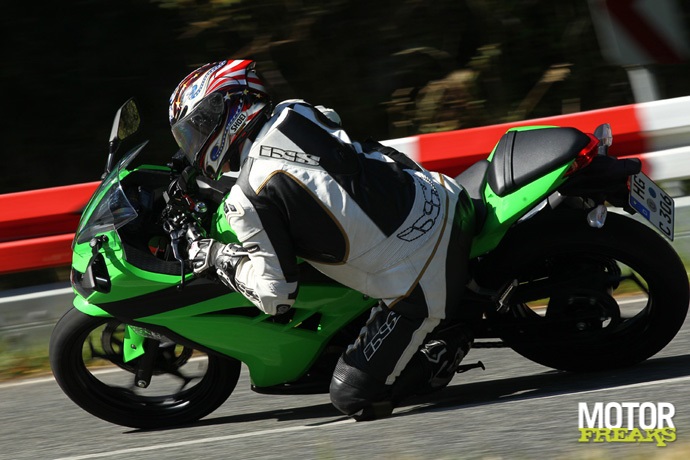 Kawasaki Ninja300 2013