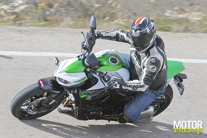Kawasaki Z1000