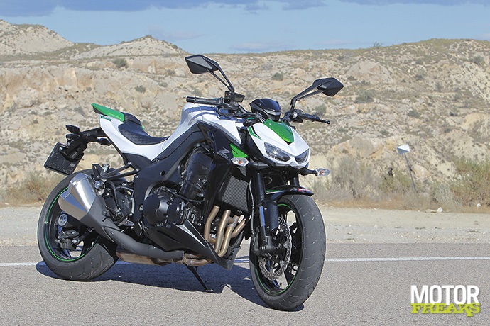 Kawasaki Z1000