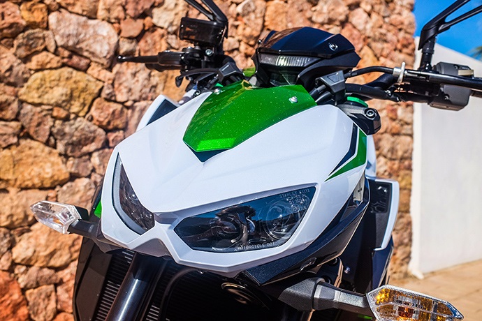 Kawasaki Z1000