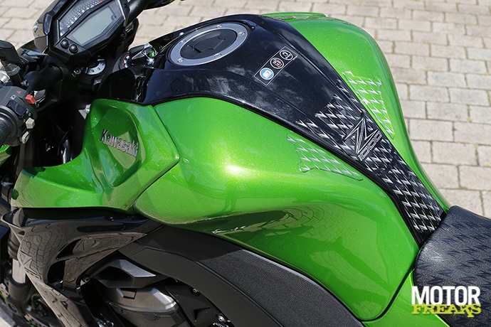 Kawasaki Z1000