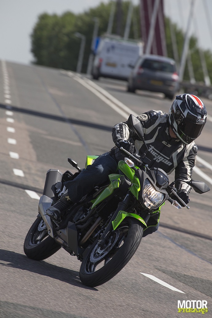 Kawasaki Z250SL