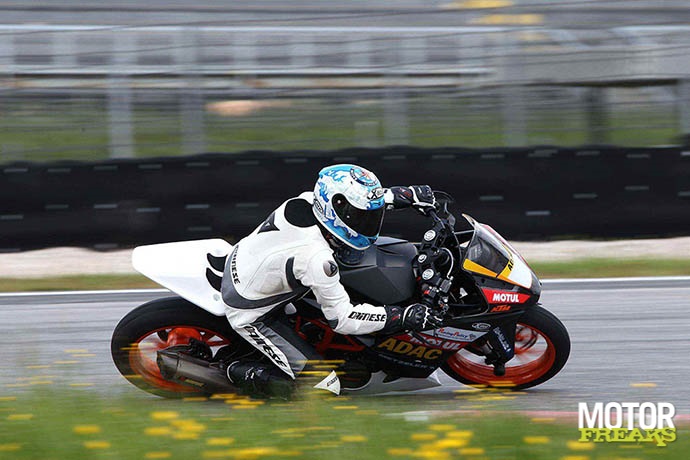 KTM 2014 RC390 cupracer