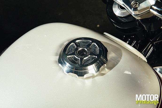 Moto Guzzi V9 Roamer