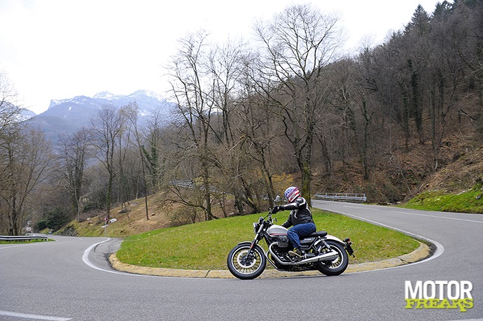 Moto Guzzi V9 Roamer