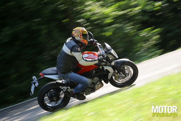 MV Agusta Brutale 675