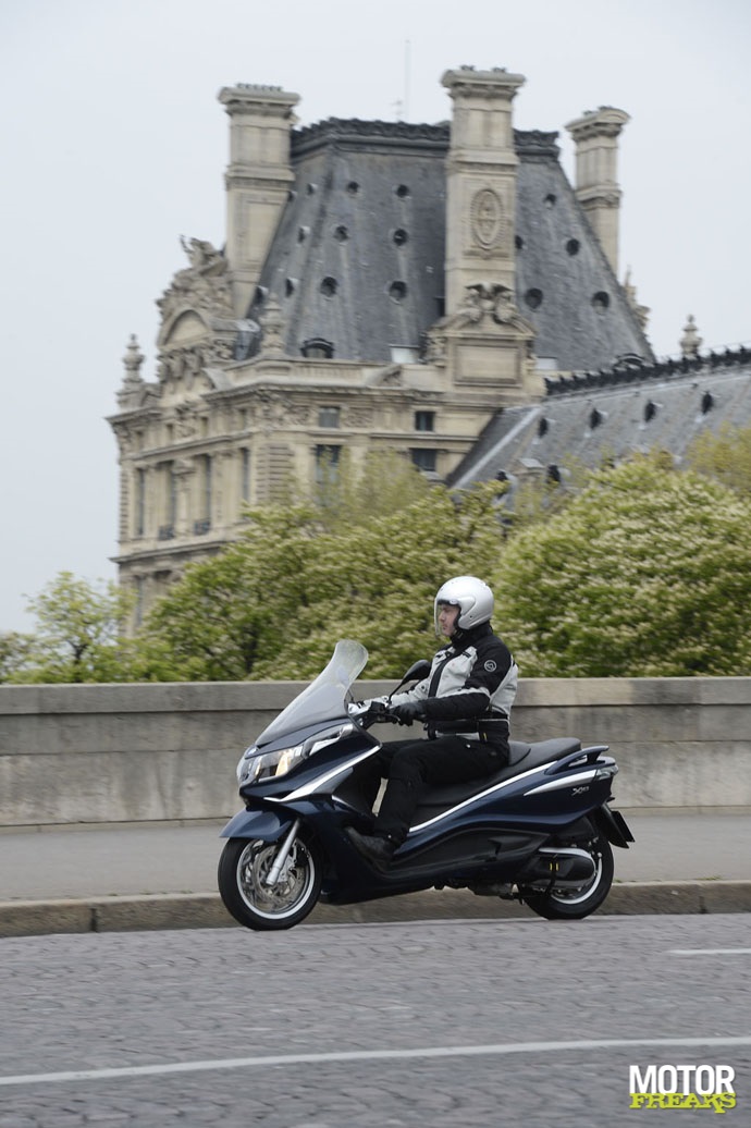 Piaggio_X10_TIN2011