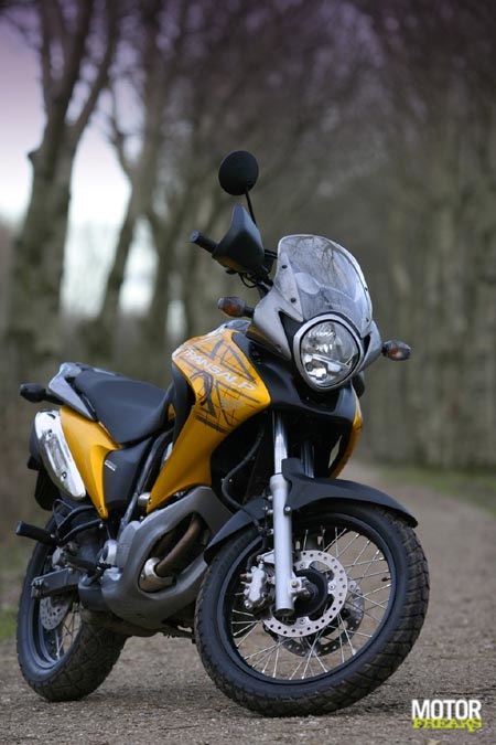 Honda Transalp XL700V