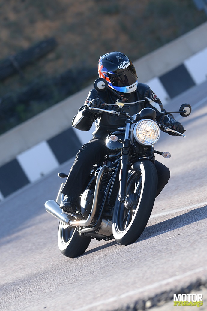 Triumph Street Twin