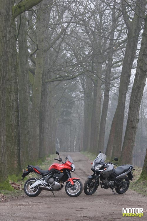 versys_v-strom_1_1.jpg