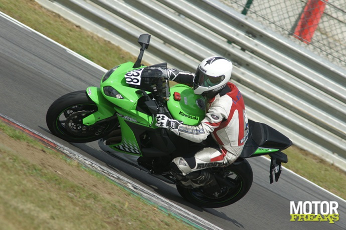 ZX10R0026.jpg