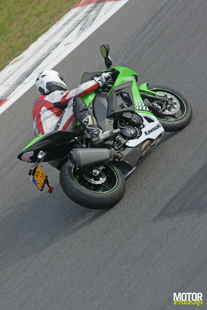 ZX10R0034.jpg