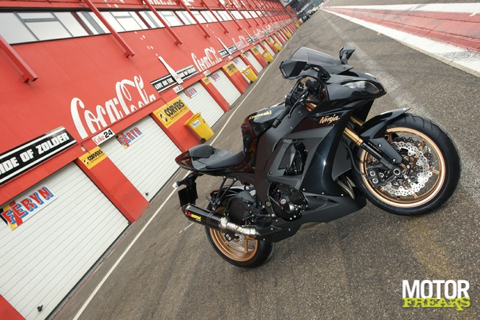 ZX10R8929.jpg