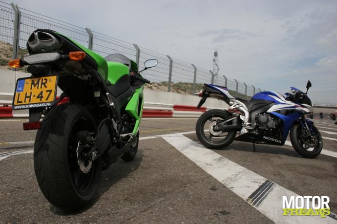 zx6r-cbr600rr_1_1_l.jpg