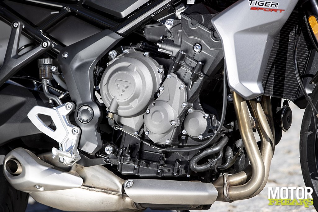 triumph_my22_tiger_sport_660_27