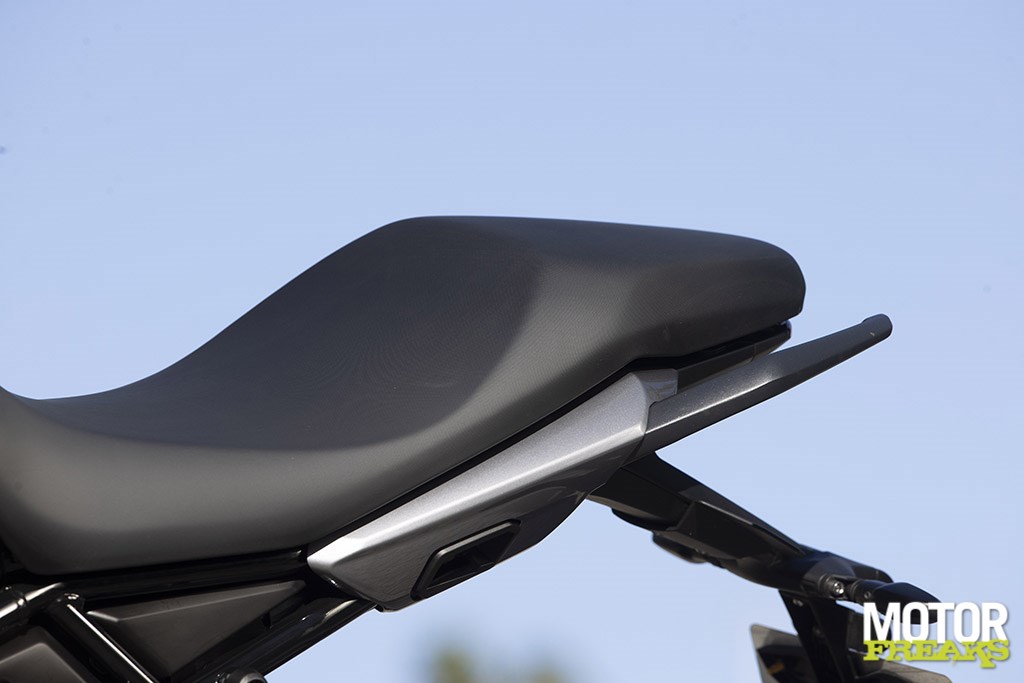 triumph_my22_tiger_sport_660_37