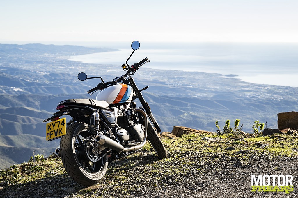 triumph_speed_twin_900_36