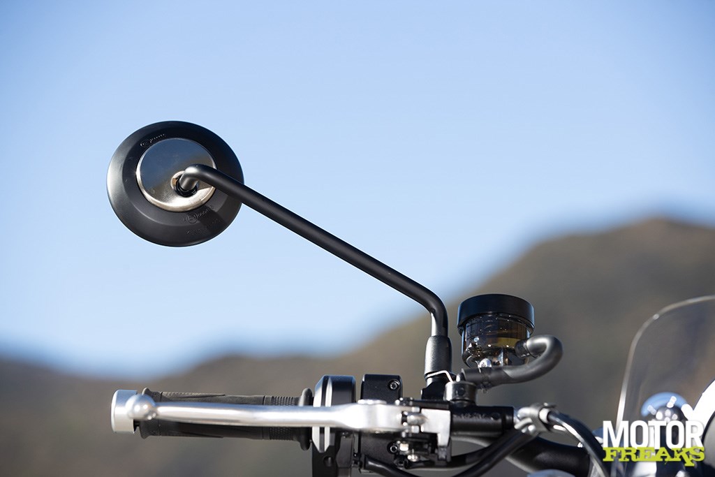 triumph_speed_twin_900_49