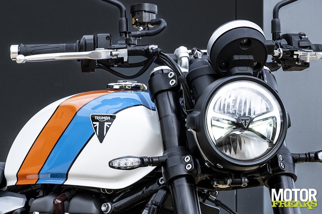 triumph_speed_twin_900_56