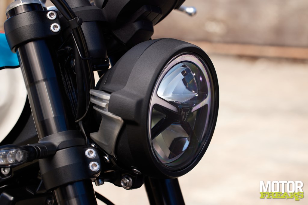 triumph_speed_twin_900_59