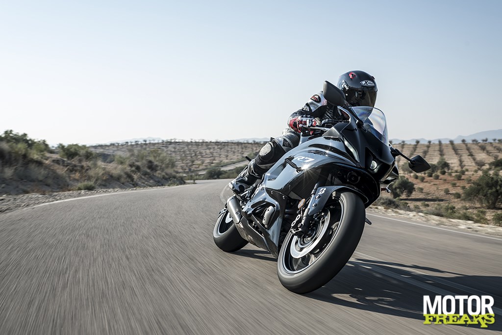 yamaha_my21_yzf-r7_12