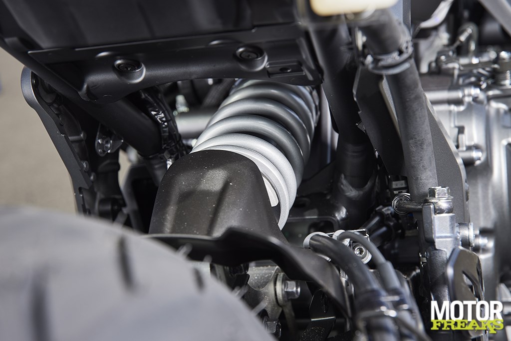 yamaha_my21_yzf-r7_23