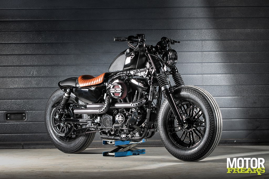 battle_kings_motorsaloon_4