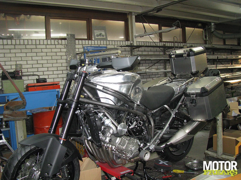 build_bakker_bmw_5
