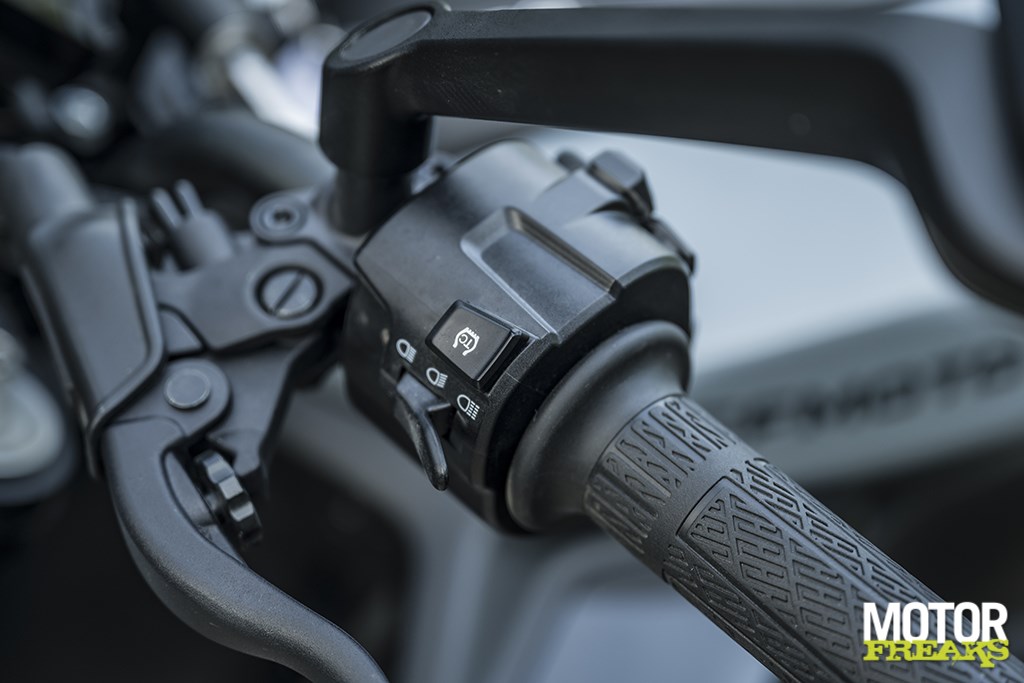 cfmoto_my25_675nk_20