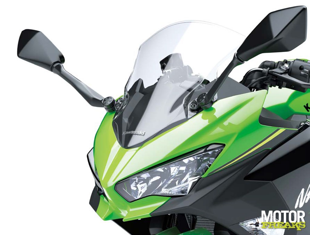 kawasaki_my18_ninja_400_front