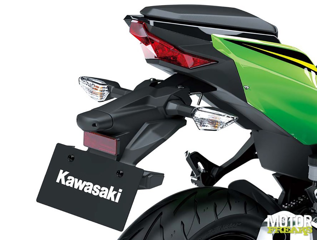 kawasaki_my18_ninja_400_rear