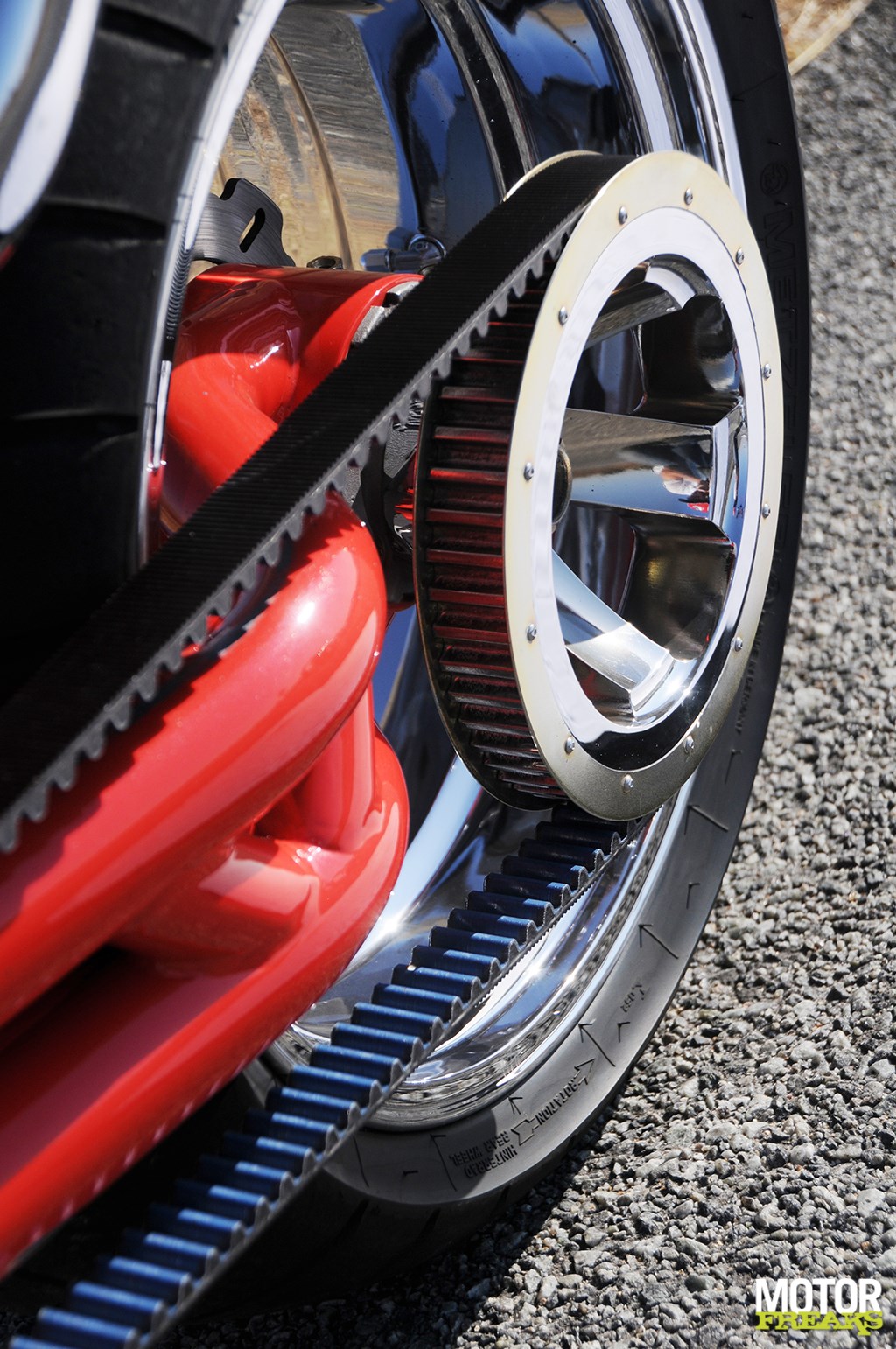 mfr_ducati_mutant_15