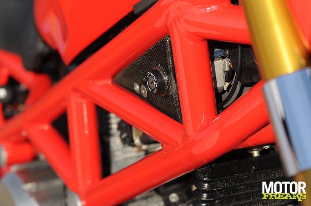mfr_ducati_mutant_32