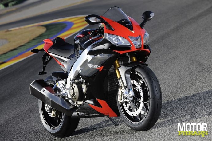 Aprilia_RSV4_Factory_06.JPG