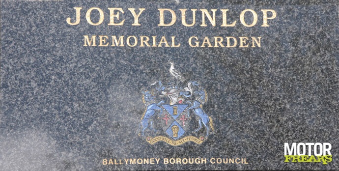 Dunlop Memorial