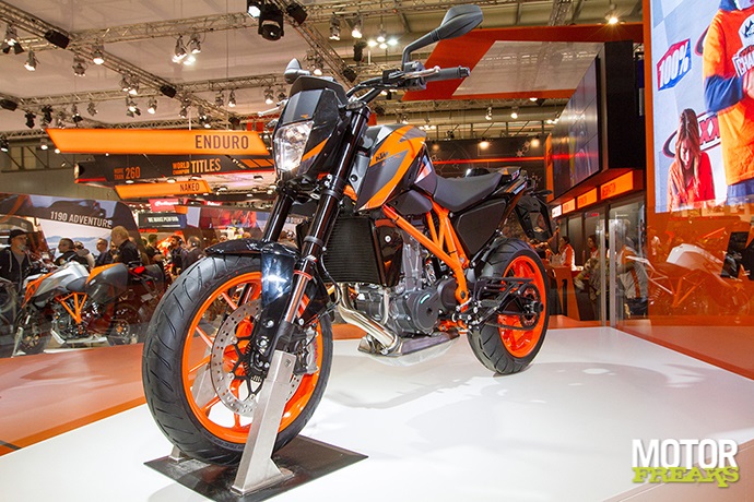 EICMA KTM 690 Duke R