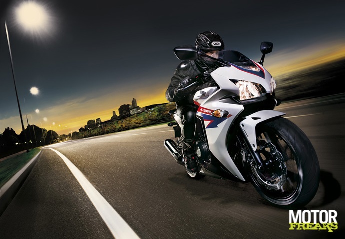 Honda CBR500R_1