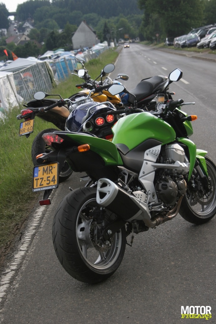 naked_600_11_1_l.jpg