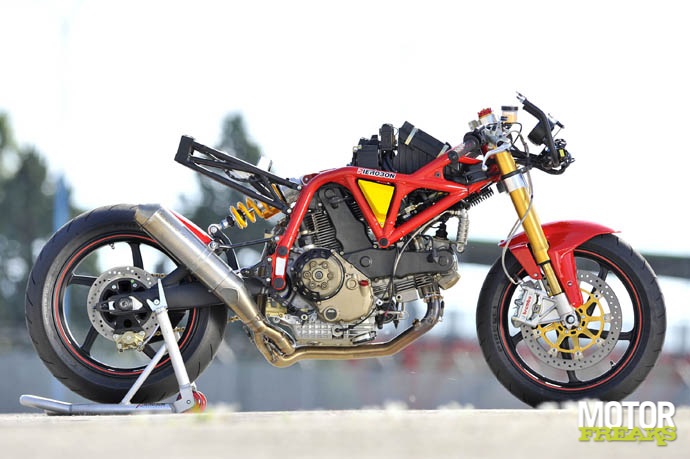 Pierobon_F042_Racer_2006_4.jpg