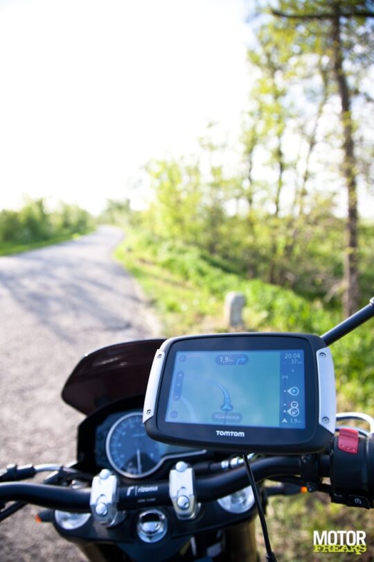 Uit de praktijk: test TomTom Rider 400 | Motorfreaks